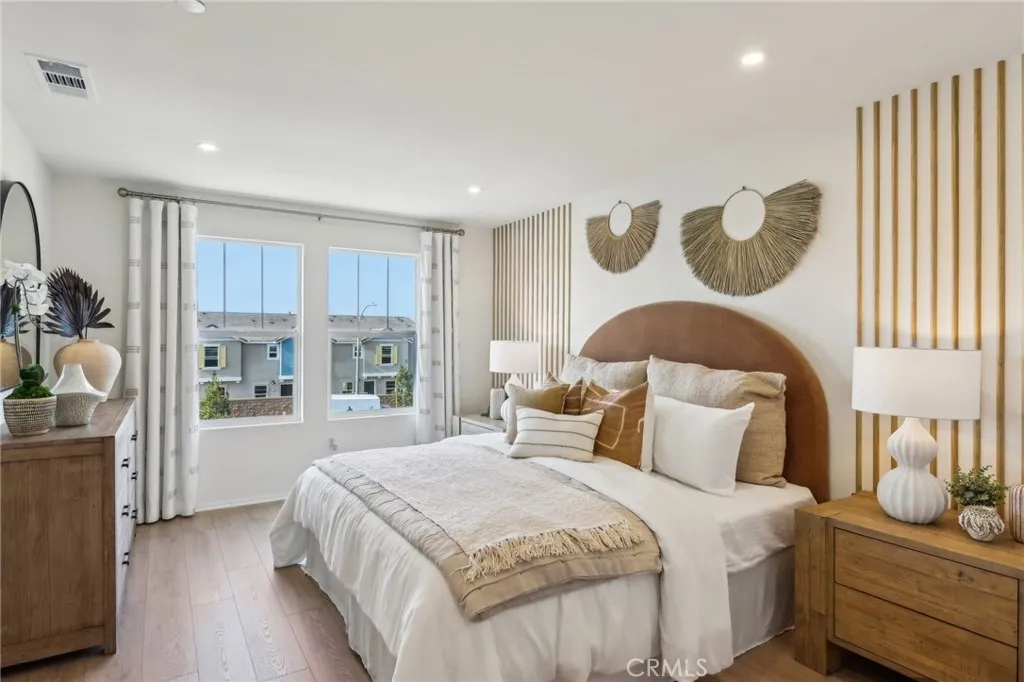 15513 April Dawn Way 3, Fontana, California 92336 home-pic-14